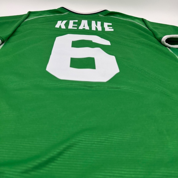 Roy Keane #6 Ireland 2001/2002/2003 ORIGINAL Umbro Vintage Rare Soccer Jersey L - Picture 6 of 9